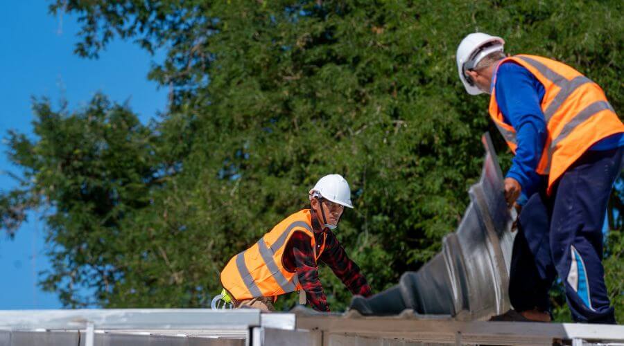 Professional new roof installation services in Sorrento, FL